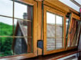 деревянные окна с крестообразной раскладкой